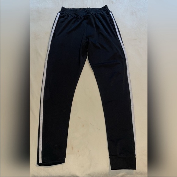 Preloved Nike Air size medium sweatpants - Picture 3 of 3